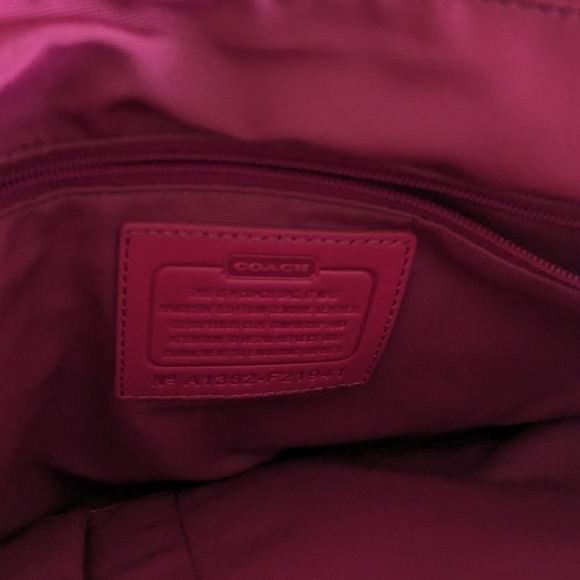 Coach Bag - Picture 4 of 4